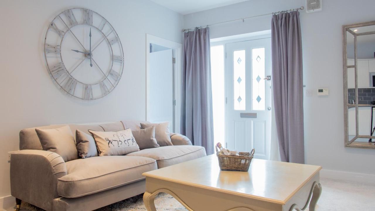 Modern Apartment With Free Parking And Wifi Stratford-upon-Avon Exterior foto
